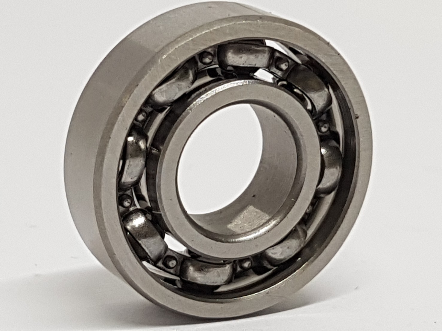 สินค้า (Product) Bearings,Belts,Chain Bearings Specialist